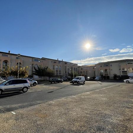 Charmant 2 Pieces Avec Mezzanine, Parking, A 300M De La Plage Et Commerces - Fr-1-338-502 Sète Exterior foto